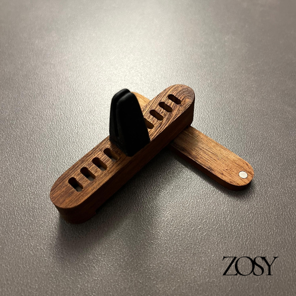 Autoduft aus Holz - Personalisierbar (Ohne Duft)